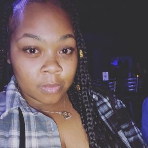 Meet your Posher, Breanna